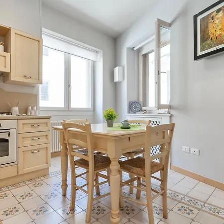 Dimora Vico Storella Bed & Breakfast Lecce