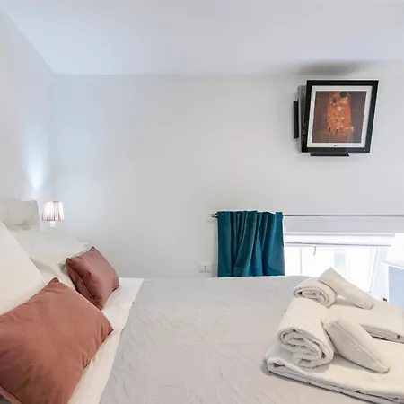 Dimora Vico Storella Bed & Breakfast