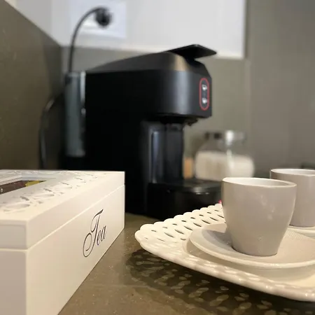 Dimora Vico Storella Couette-café Lecce