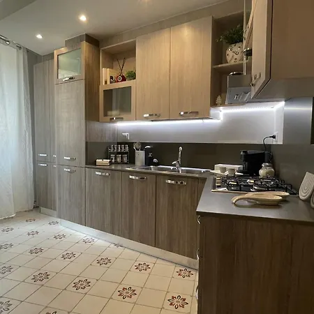 Dimora Vico Storella 4*