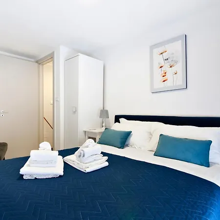 Dimora Vico Storella 4*