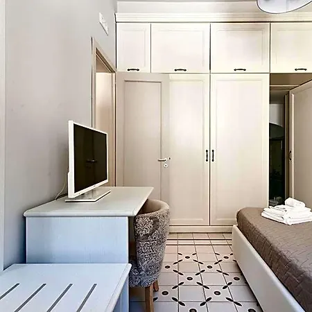 Dimora Vico Storella B&B 레체