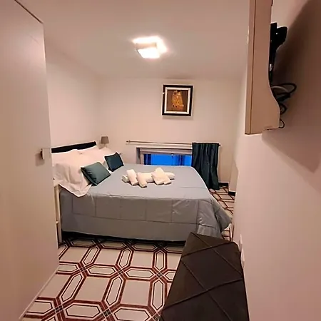 Dimora Vico Storella B&B 레체